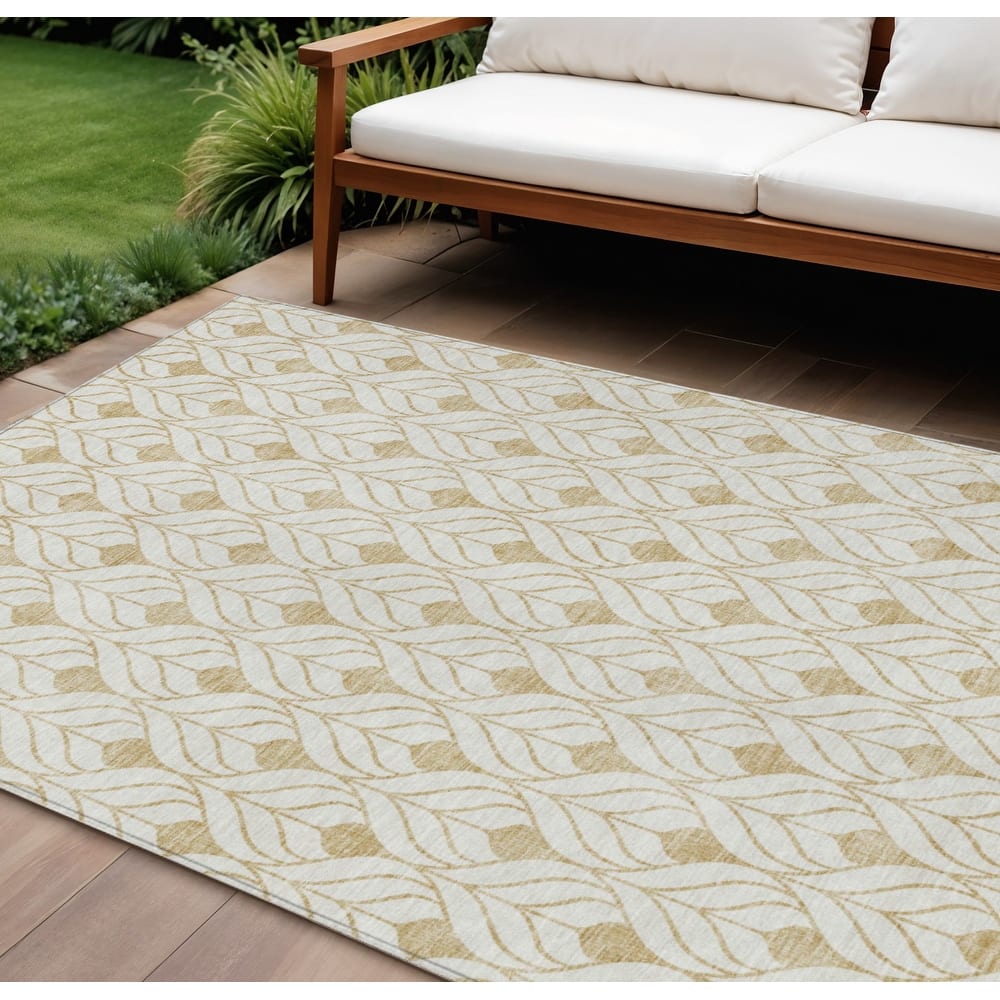 HomeRoots Geometric Transitional Rectangle Outdoor Rug