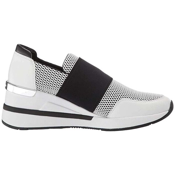 michael kors walking shoes