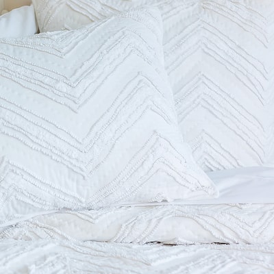 Candlewick Dove Quilt
