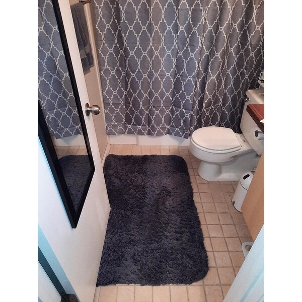 Porch & Den Lorena Shaggy/ Non-slip Rubber Backed Bath Rug - On