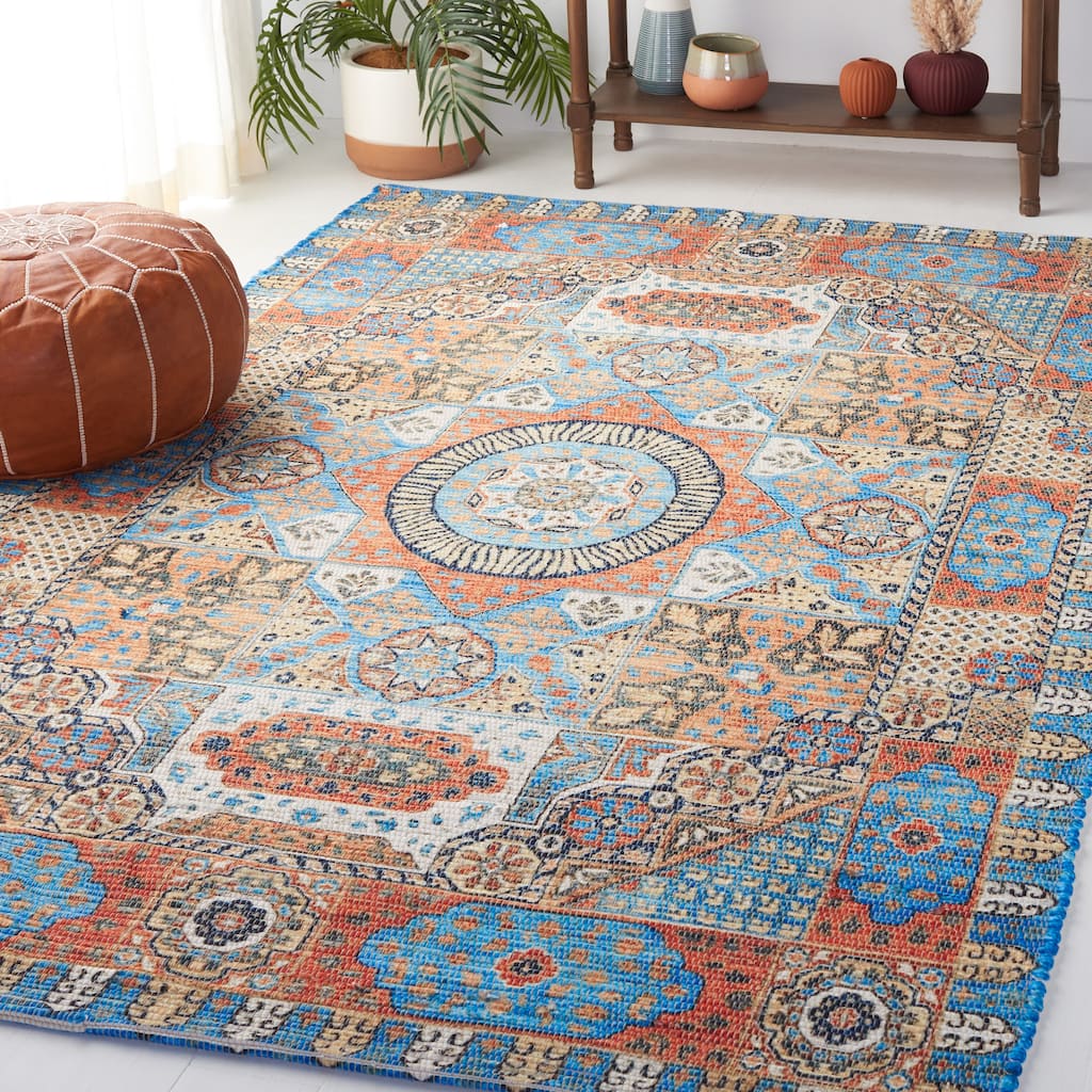 SAFAVIEH Handmade Saffron Kelcie Modern Tribal Cotton Rug