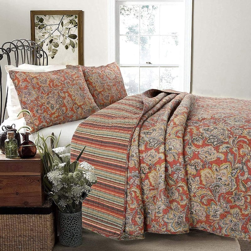 Copper Grove Chiddingfold Spice Paisley 3-piece Quilt Bedding Set