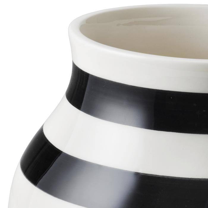 Kähler Omaggio Vase, Black