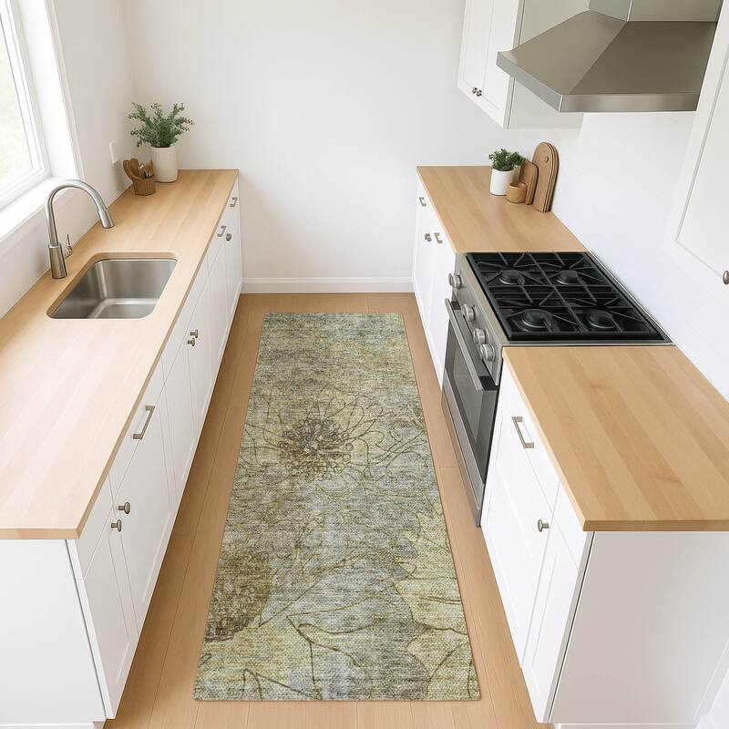 Machine Washable Indoor/ Outdoor Contemporary Floral Chantille Rug