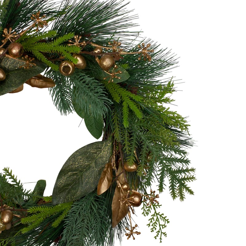 Leaves Berry and Cedar Artificial Christmas Wreath - 20-Inch Unlit - 20"