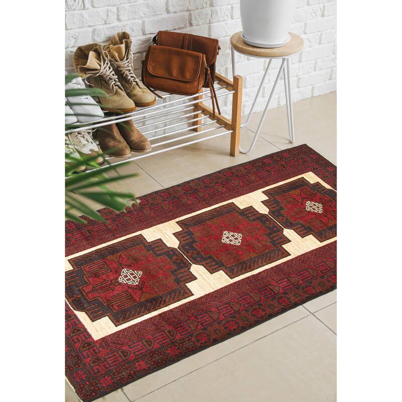 ECARPETGALLERY Hand-knotted Baluch Cream Wool Rug - 3'6 x 6'7