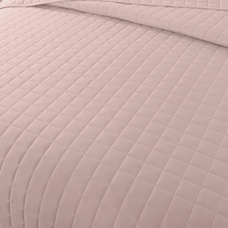 Velvet Trim Down Alternative Blanket
