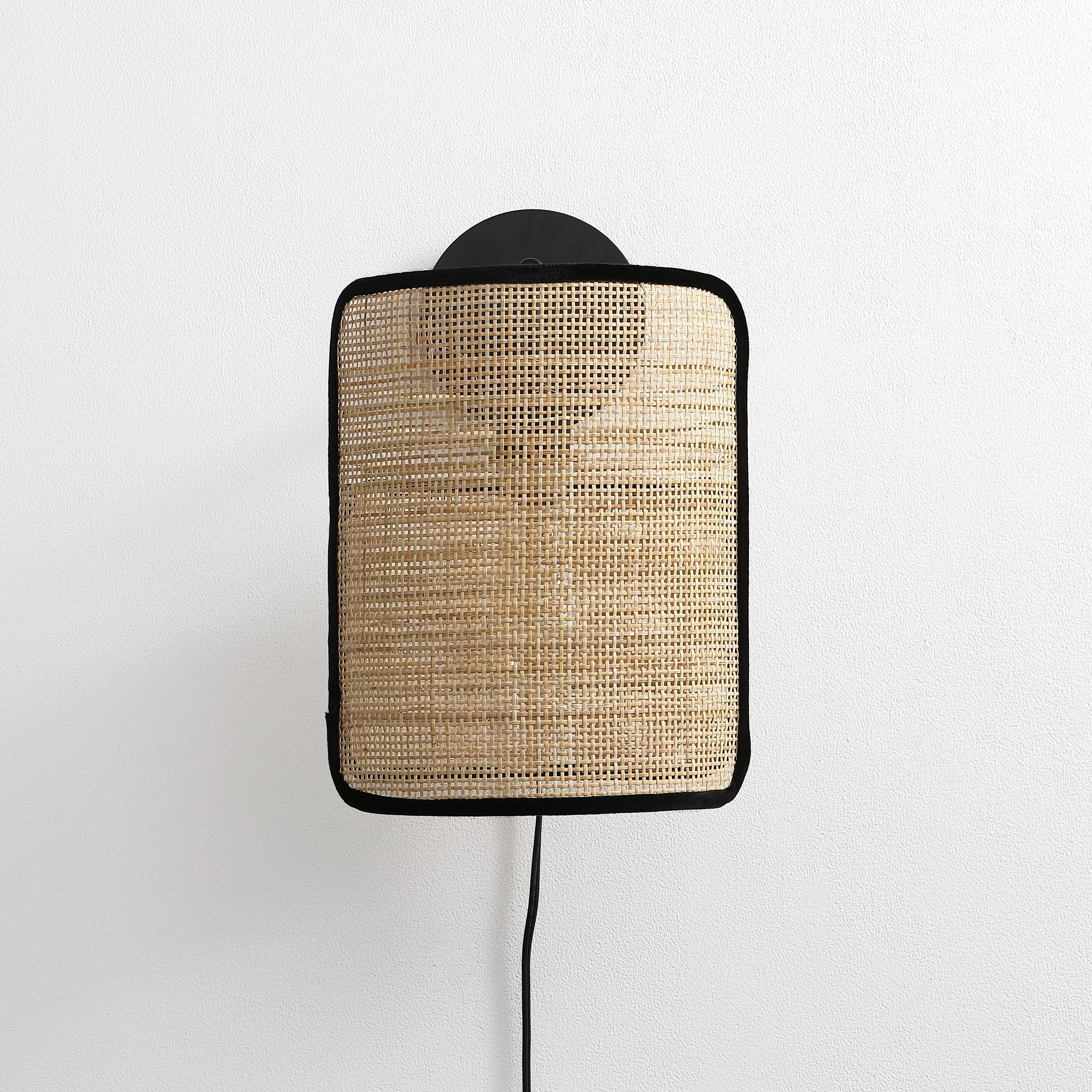 VidaLite Mazal - Wall Sconce - Glamorous Plug In Wicker and