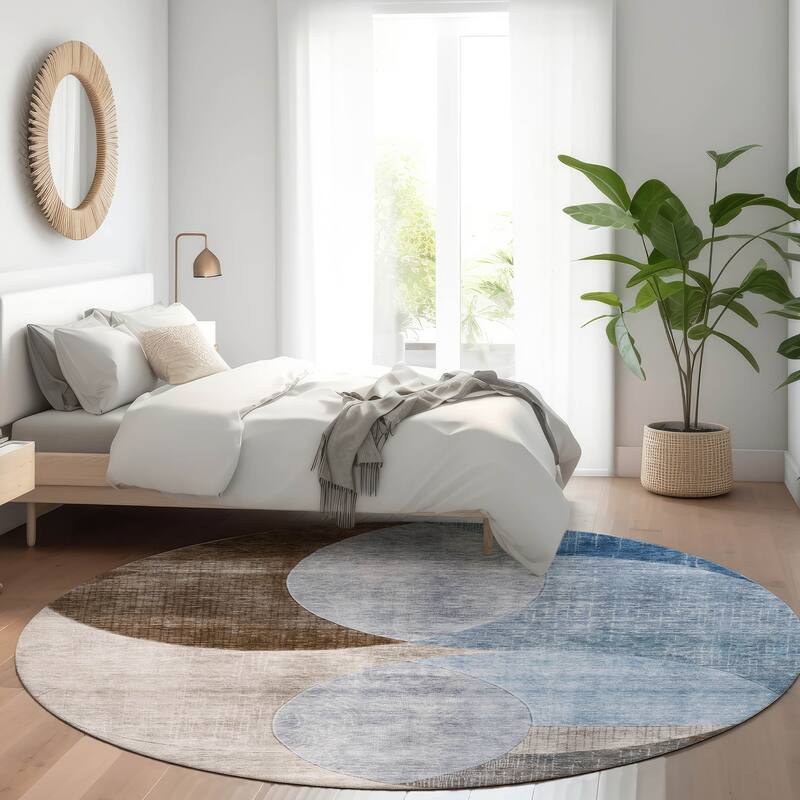 Machine Washable Indoor/ Outdoor Contemporary Deco Chantille Rug - Denim - 8' x 8'