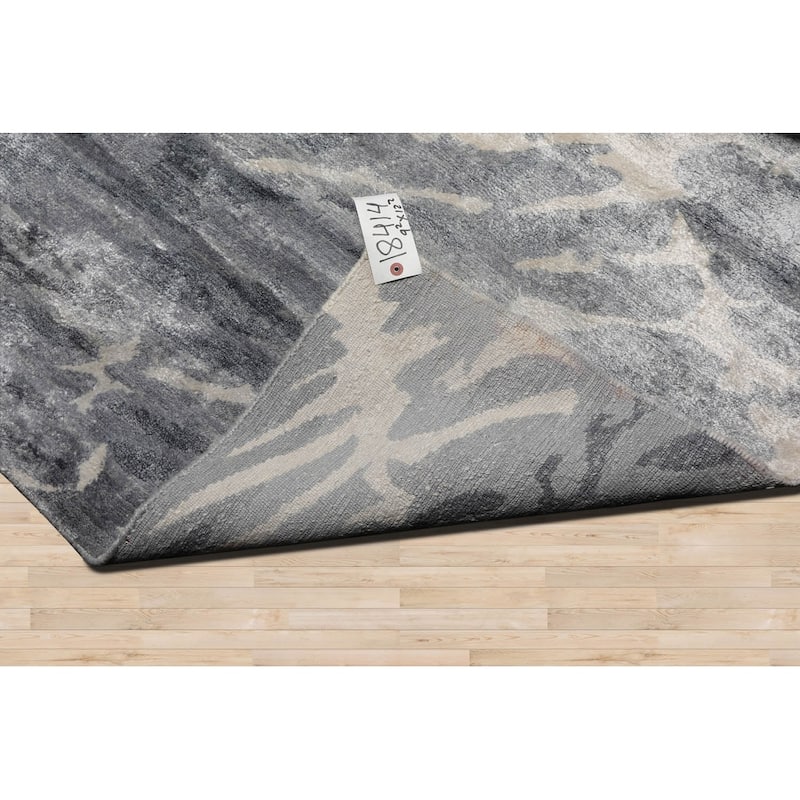 Hand Knotted Designer Tone On Tone, Gray Tibetan Bamboo Silk Area Rug - 9' 2'' x 12' 2''