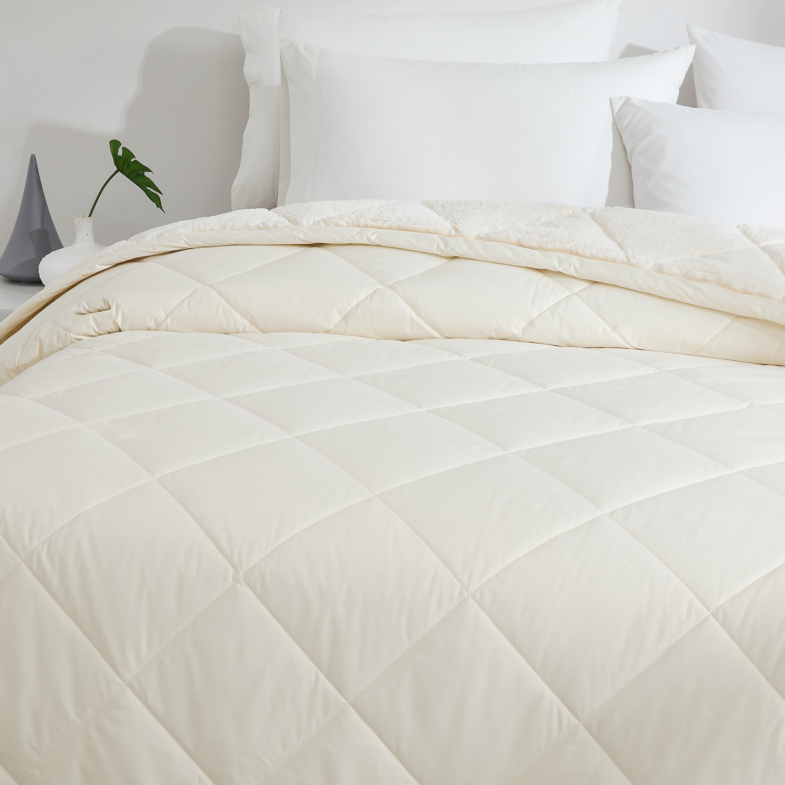 Downlite Cloud Top PrimaLoft Blanket - Thumbnail 3