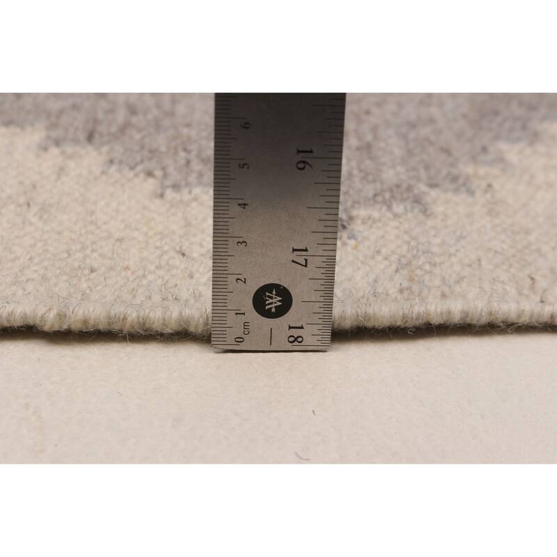 Ankara FW Ivory Kilim 4'11" x 8'3" - 4'11 x 8'3