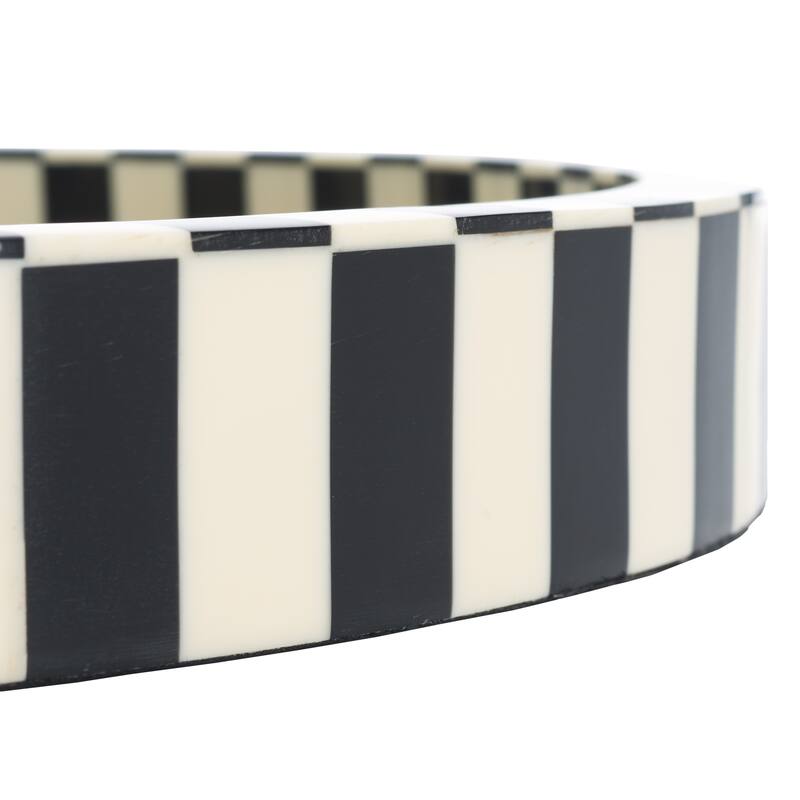 SAFAVIEH Home Charli Black/Ivory Resin 14.2"W x 14.2"D x 1.5"H Circle Tray