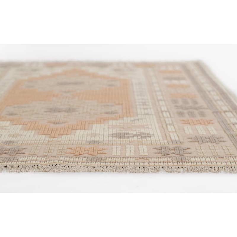 Momeni Bristol Hand Woven Wool and Cotton Medallion Area Rug