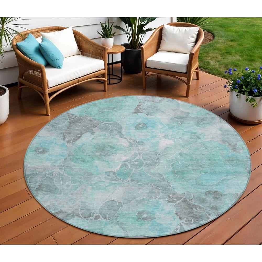 HomeRoots Floral Transitional Rectangle Outdoor Rug