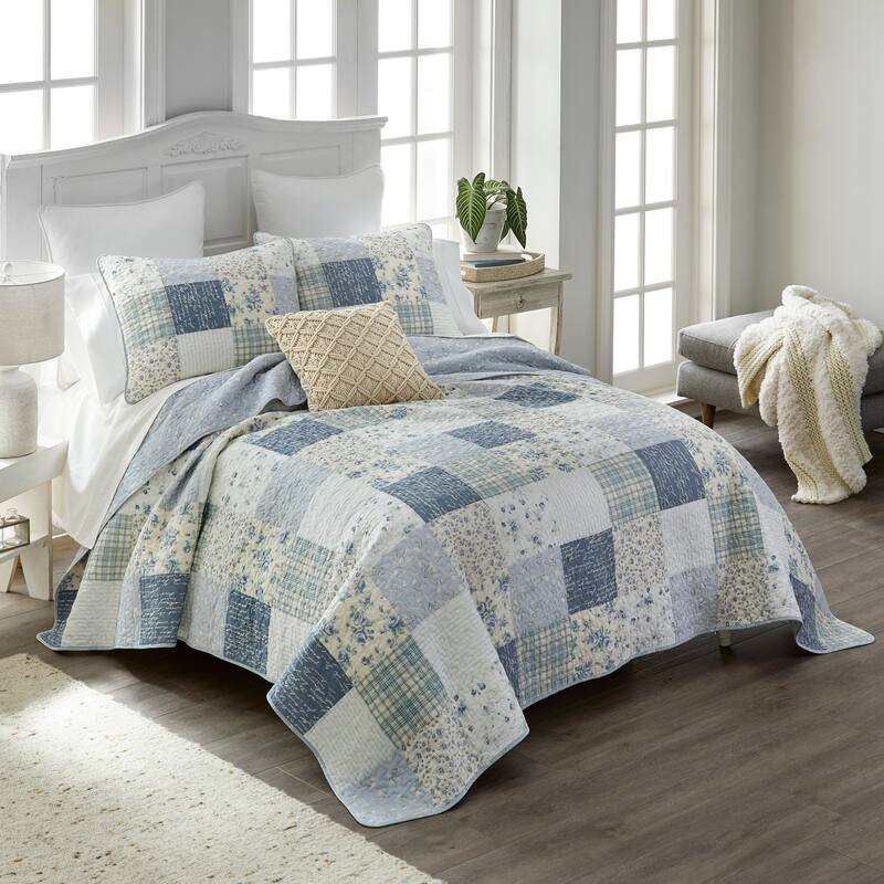 Donna Sharp Blue Pastures Cotton Quilt Collection