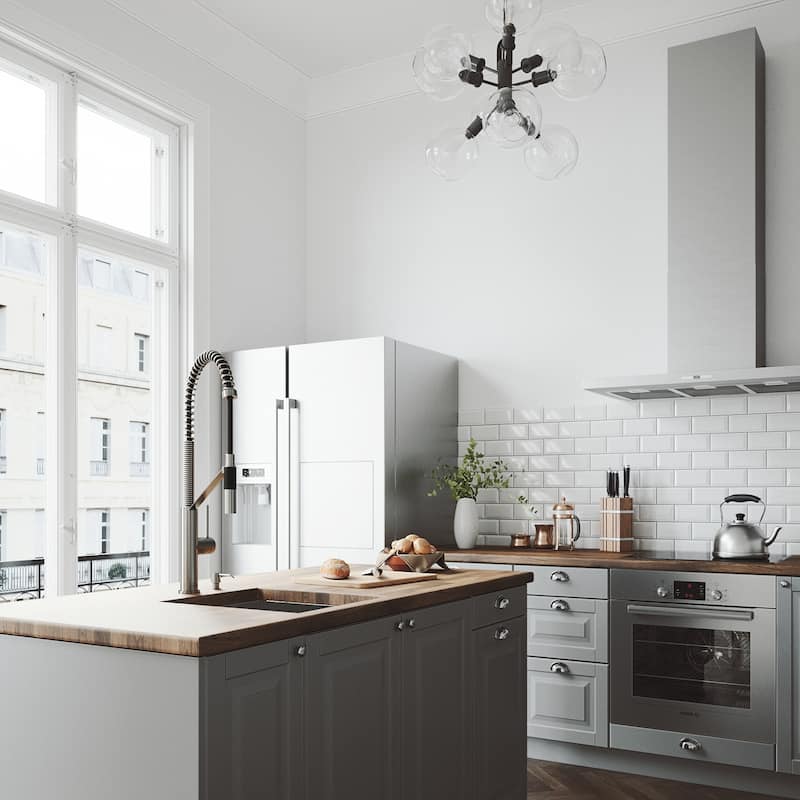 VIGO Livingston 24" H Single Handle Pull-Down Sprayer Kitchen Faucet