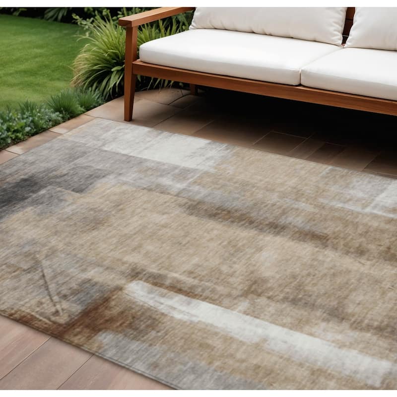 HomeRoots Abstract Transitional Rectangle Outdoor Rug - 10' X 14'