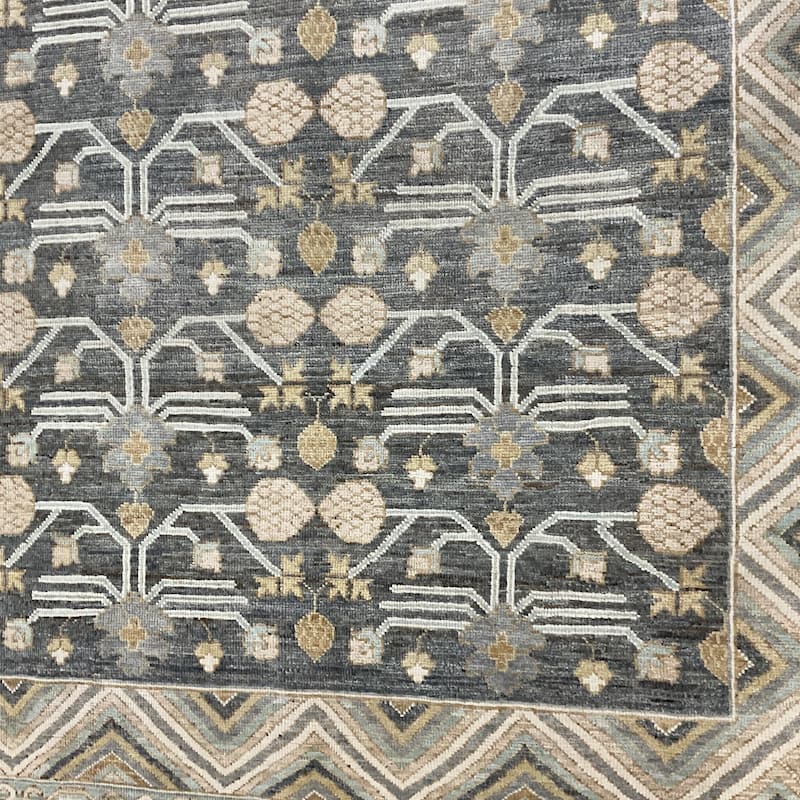 HERAT ORIENTAL Handmade Vegetable Dye Khotan Wool Rug - 6'5" x 9'2"