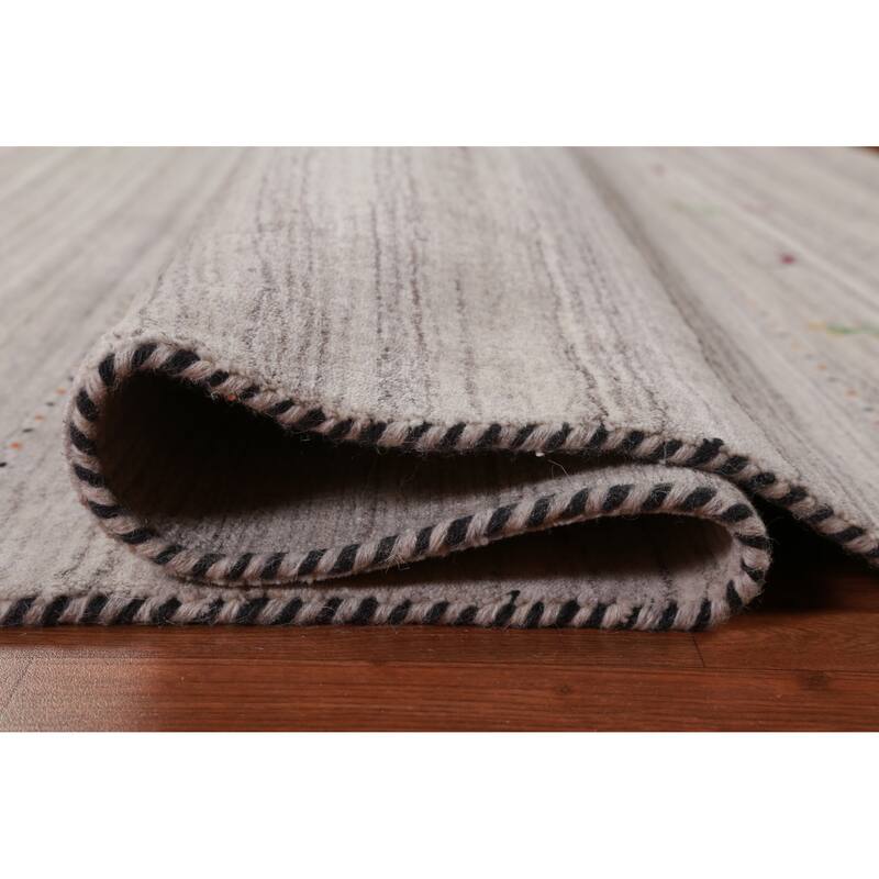 Hand Knotted Oriental 100% Wool Carpet Tribal Animal Pictorial Beige & Ivories Gabbeh Area Rug - 8' 10'' X 6' 3''