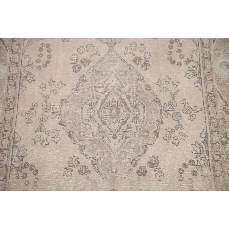 Hand Knotted Oriental 100% Wool Carpet Traditional Medallion Beige & Ivories Tabriz Area Rug - 9' 11'' X 6' 2''