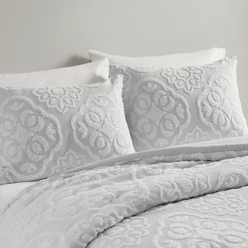 Madison Park Maeve 3 Piece Tufted Woven Medallion Comforter Set