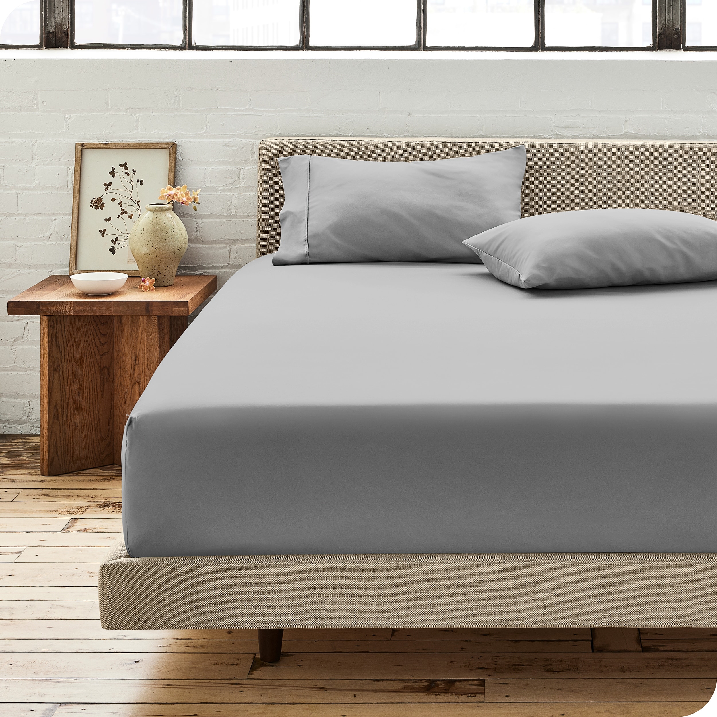 https://ak1.ostkcdn.com/images/products/is/images/direct/5cd5139c951fc76afcadda6ced174094d4e89c1a/Bare-Home-Cotton-Fitted-Bottom-Sheet---Crisp-Percale-Weave---Lightweight-%26-Breathable.jpg