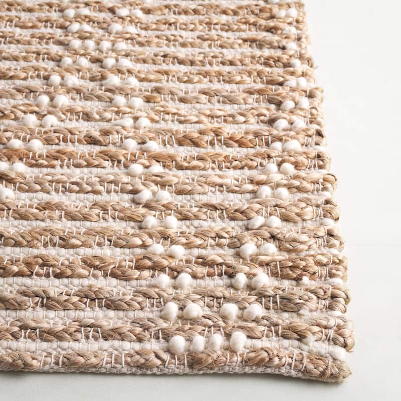 SAFAVIEH Handmade Natural Fiber Beguna Casual Jute Rug