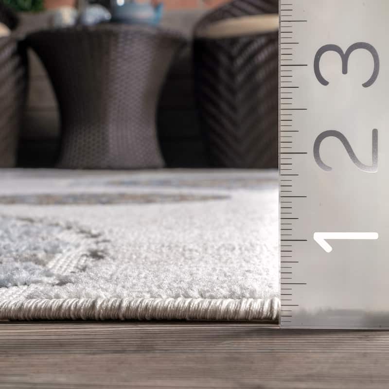 Nuloom Andi Textured Geometric Indoor/Outdoor Area Rug
