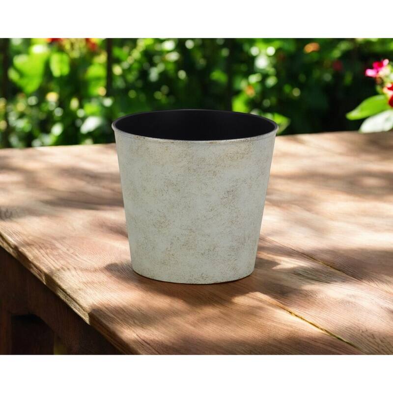 HomeRoots 7" Silver Recycled Plastic Indoor Outdoor Round Nursery Pot - Silver