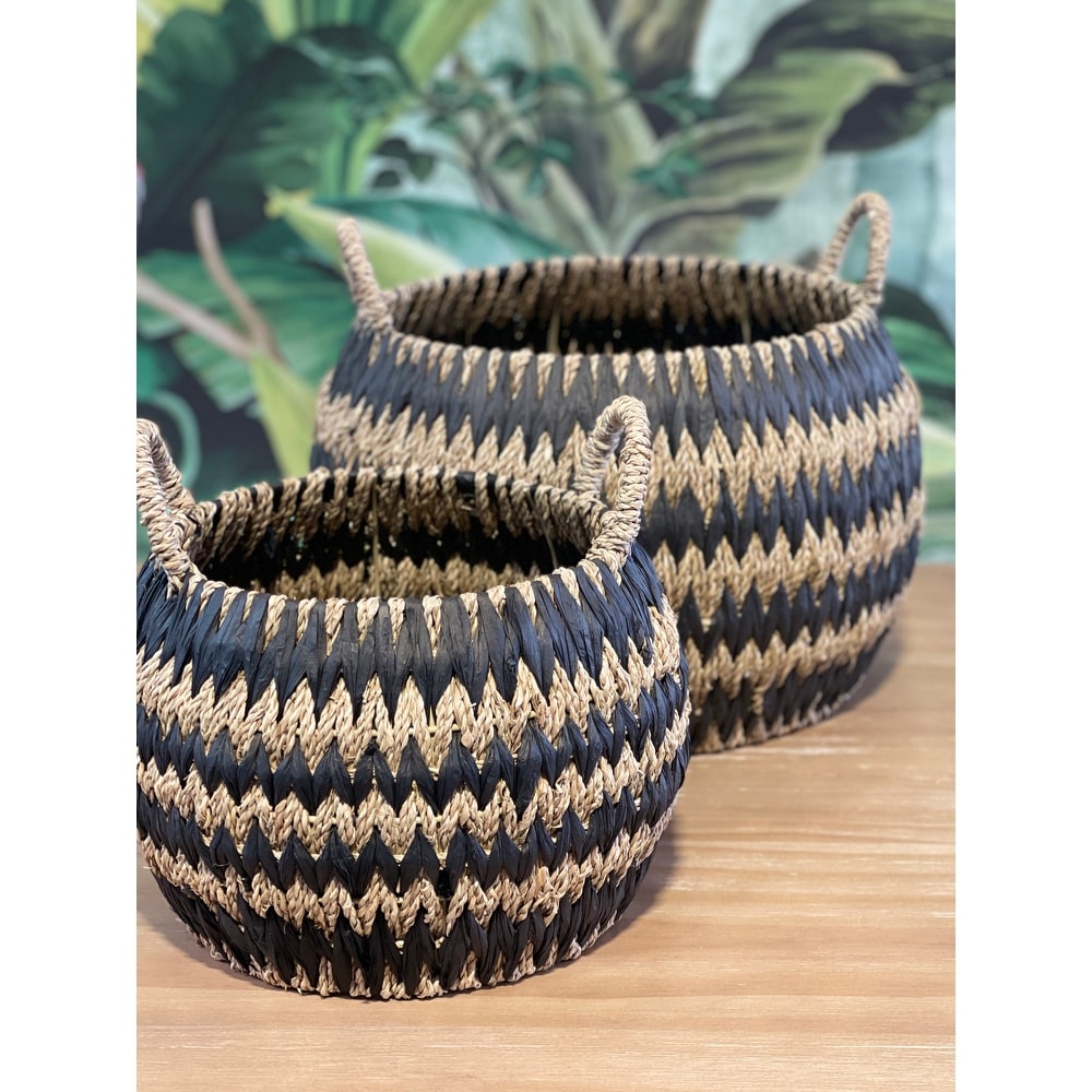 https://ak1.ostkcdn.com/images/products/is/images/direct/5ce0ab6a5d0ff0766fd39e1a177dd2d83399ba28/Woven-Seagrass-Storage-Basket-With-Handles-Set-of-2.jpg