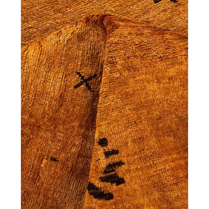 Vibrance, One-of-a-Kind Hand-Knotted Area Rug - Brown, 4' 2" x 6' 2" - 4' 2" x 6' 2"