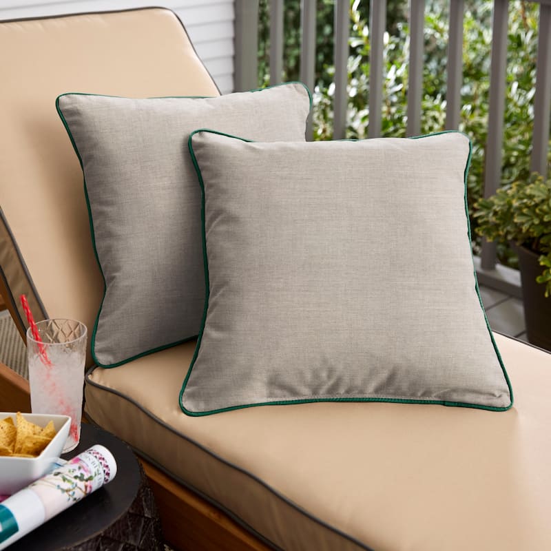 Sunbrella Cast Silver/ Canvas Forest Green Indoor/ Outdoor Pillow Set - 18 in x 18 in