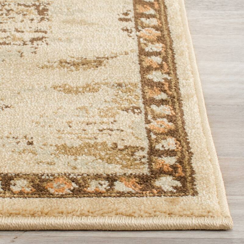 SAFAVIEH Florenteen Antolina Traditional Oriental Rug
