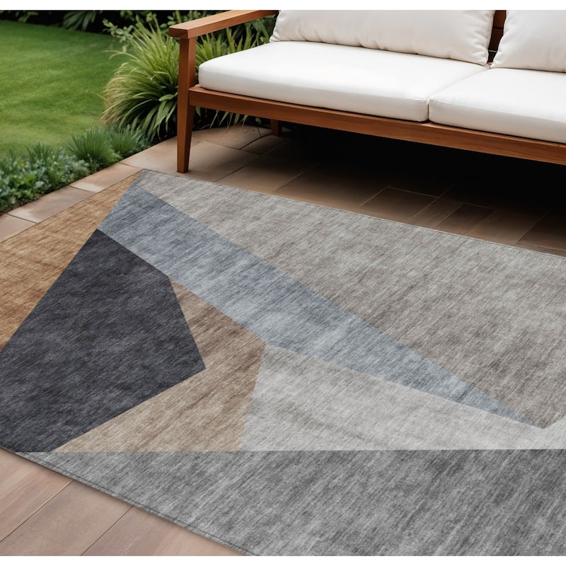 HomeRoots Abstract Transitional Rectangle Outdoor Rug - 9' X 12'
