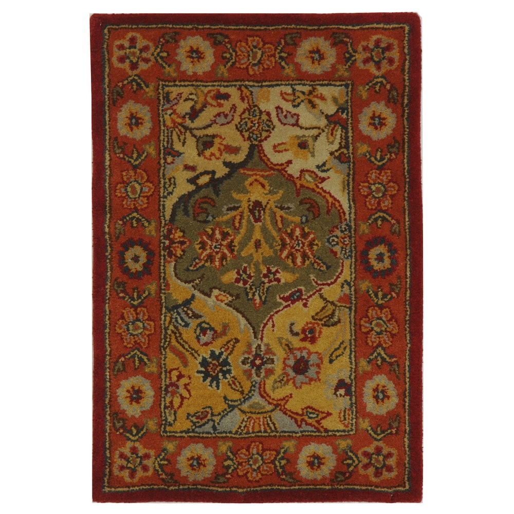 SAFAVIEH Handmade Heritage Square Knot Traditional Oriental Wool Rug