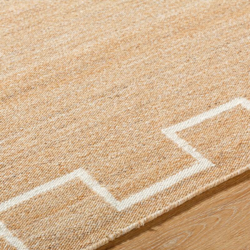 Livabliss Lanesra Global Area Rug