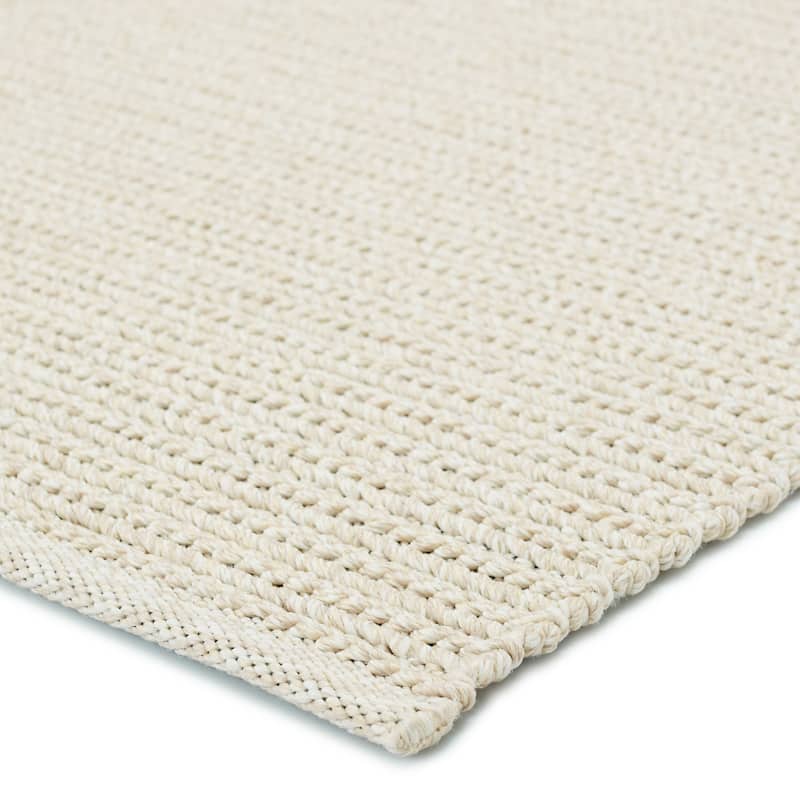 Batal Handmade Indoor/ Outdoor Solid Beige/Ivory Area Rug