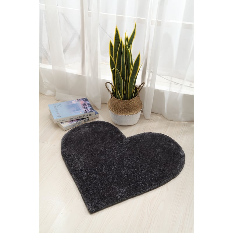 Hearts Collection Hand Woven Shag Area Rug - 24" x 24"