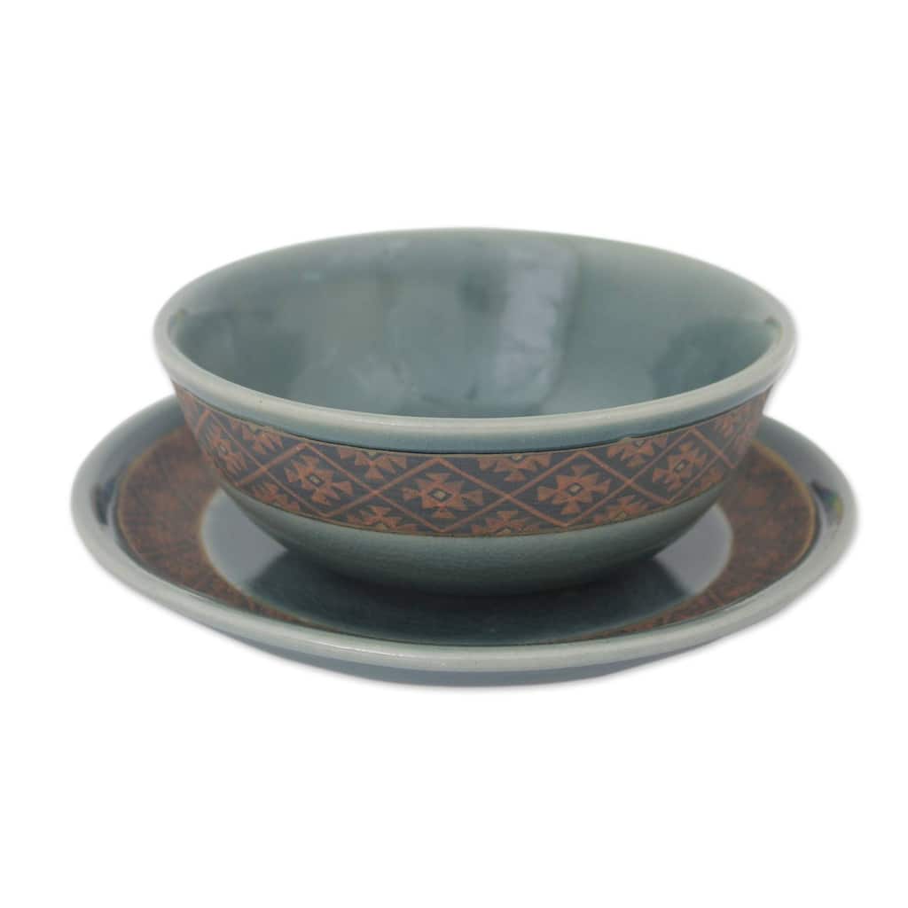 Handmade Thai Weave Inspiration Celadon ceramic bowl and plate set (Thailand) - 8' x 10'