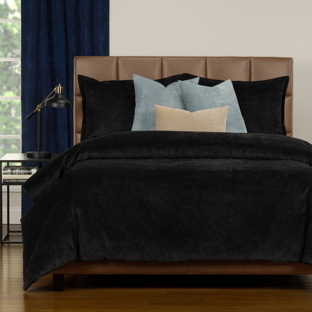 Mixology Padma 7 Piece Duvet Cover and Insert Set