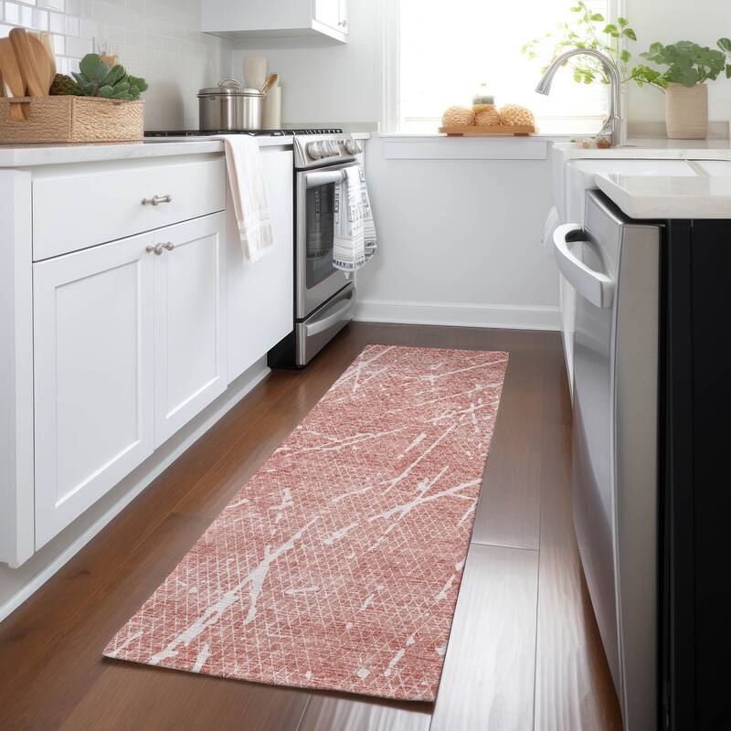 Machine Washable Indoor/ Outdoor Chantille Contemporary Crackle Rug - Blush - 2'3" x 7'6"