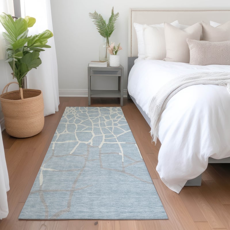 Machine Washable Indoor/ Outdoor Abstract Webby Chantille Rug - Sky - 2'3" x 7'6"