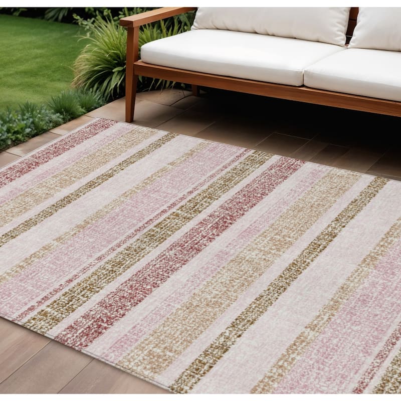 HomeRoots Striped Transitional Rectangle Outdoor Rug - 10' X 14'