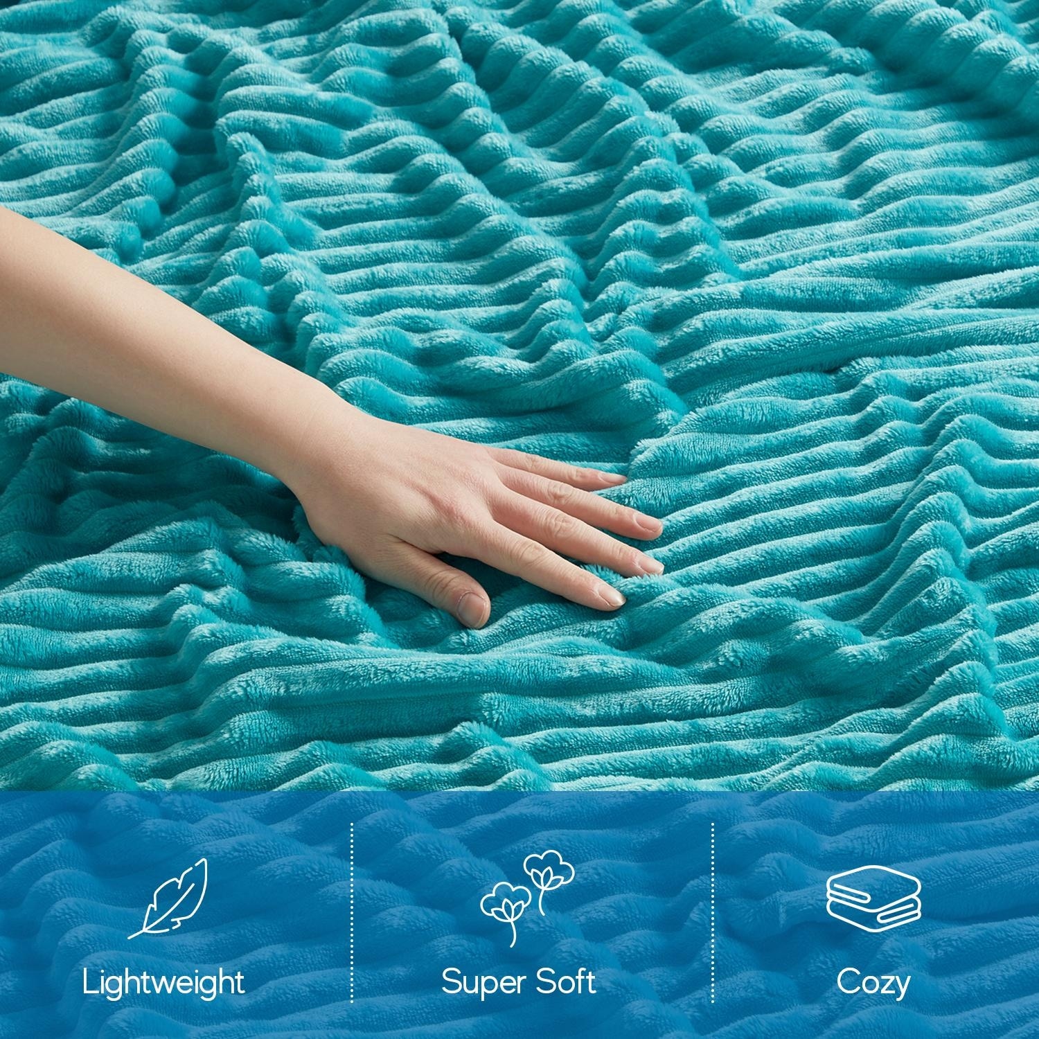 Nestl Cut Plush Fleece Throw Blanket Lightweight Super Soft Fuzzy Luxury Bed Blanket for Bed Full Queen 90 x90 Teal