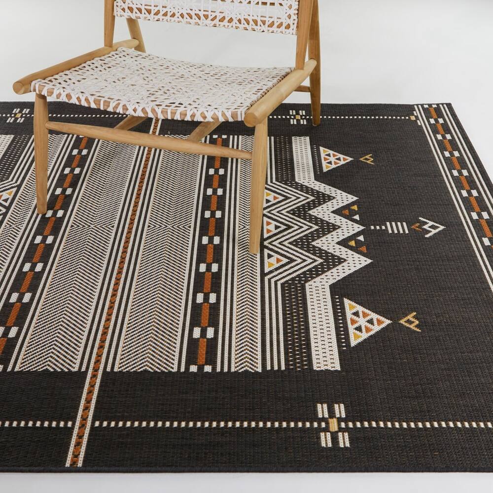 Adriaan Global Boho Indoor/Outdoor Area Rug