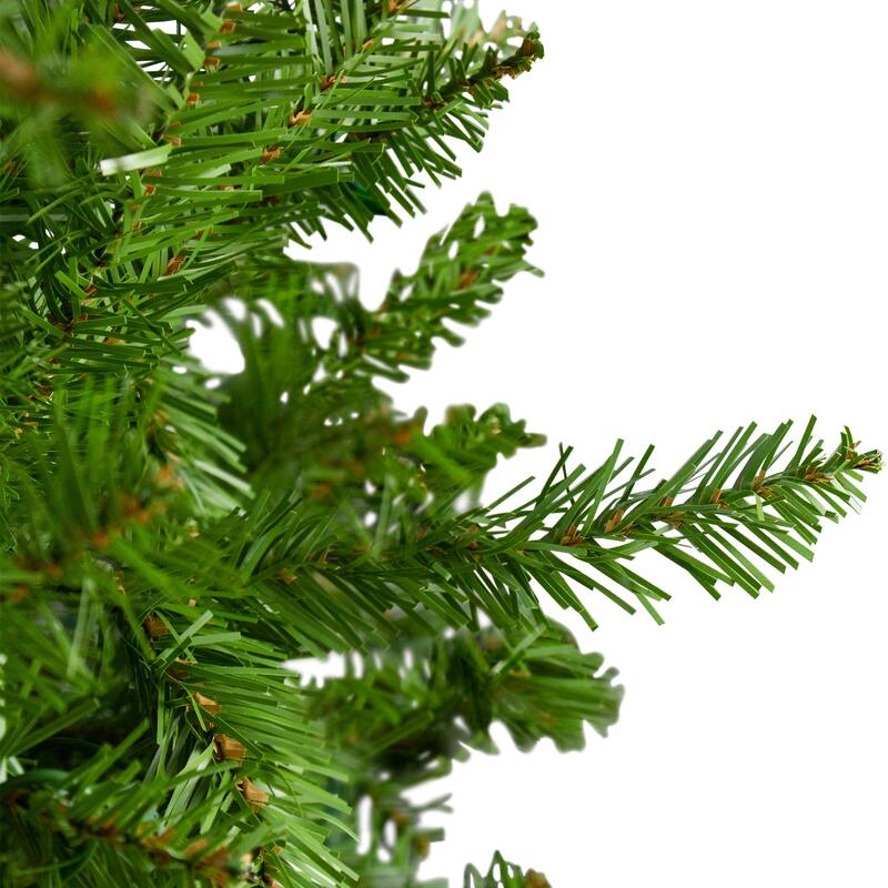 Full Northern Pine Artificial Christmas Tree - 7.5' - Unlit - 7.5 Foot