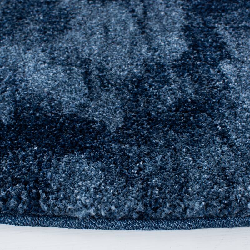 SAFAVIEH Retro Delfina Modern Abstract Distressed Rug