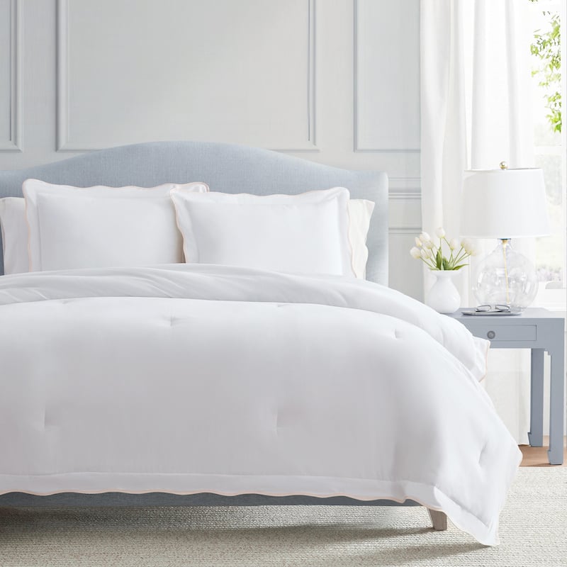 Martha Stewart Simple Scallop Cotton Comforter Set