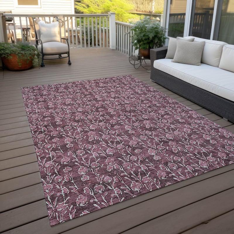 Machine Washable Indoor/ Outdoor Chantille Modern Floral Impressions Rug